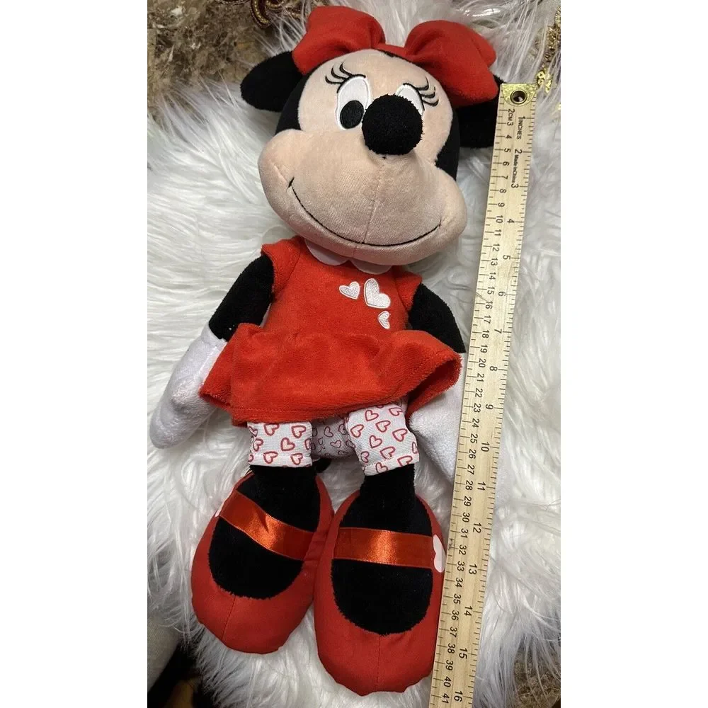Disney Minnie mouse 18 inch soft plush hearts 💕Valentine's Day doll  Love‎